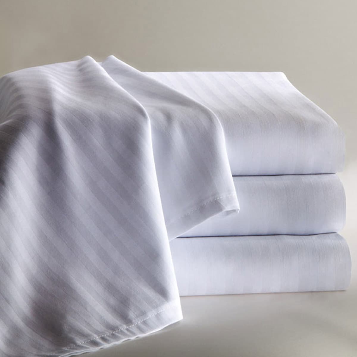 Çift Kişilik 83 Tel Nevresim – 200×220 cm